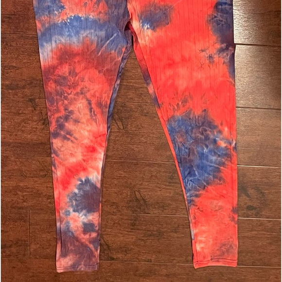Tye dye casual active wear - Picture 4 of 4